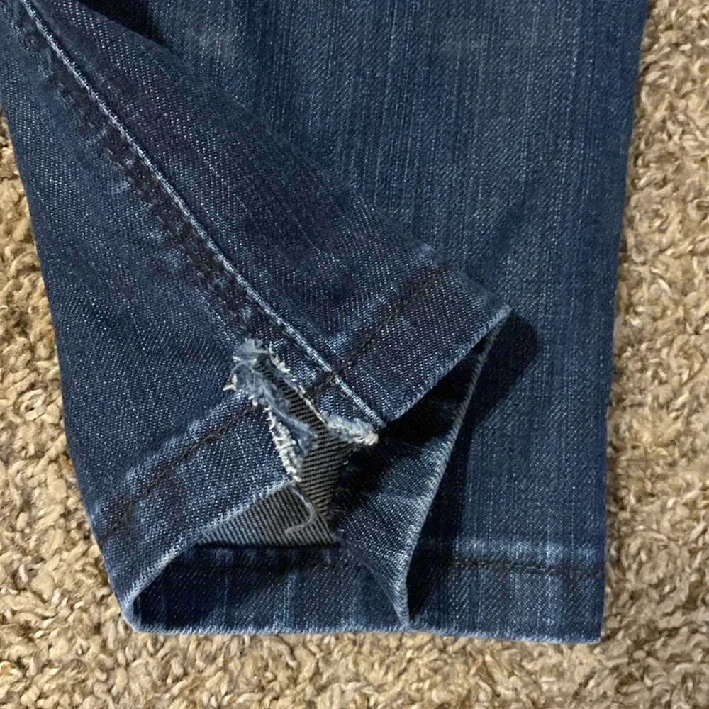 Joe’s Jeans Medium/Dark Wash - Picture 5 of 6